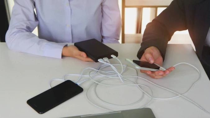 Bedruckte Werbe-Powerbanks mit Firmenlogo als moderne Werbelösung