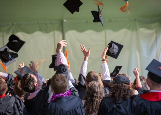 Abiturstifte und Schulförderung