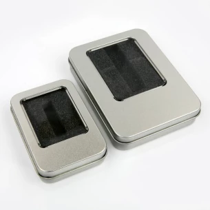 Große Metallbox für Speicherstick