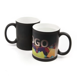 Magischer Becher