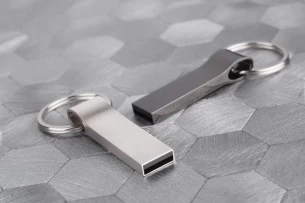 USB-Speicherstick PALERMO 16 GB - Silber